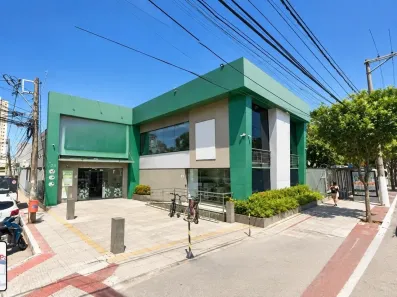 Imóvel Comercial com 14 Quartos para alugar, 104407m² no Bento Ferreira, Vitória