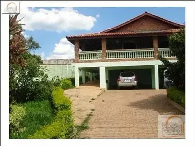 Fazenda/Sítio com 3 Quartos à venda, 480m² no Jardim Estância Brasil, Atibaia
