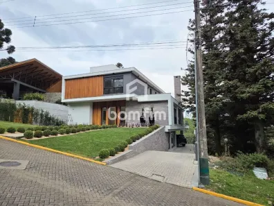 Casa com 5 Quartos à venda, 586m² no Área Rural de Gramado, Gramado
