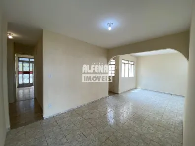 Casa com 3 Quartos à venda, 150m² no Glória, Contagem