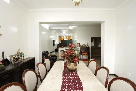 Casa com 3 Quartos à venda, 400m² no Lagoinha, Belo Horizonte