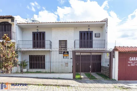 Casa com 3 Quartos à venda, 226m² no São João, Porto Alegre