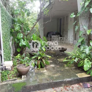 Casa com 3 Quartos à venda, 239m² no Grajaú, Rio de Janeiro
