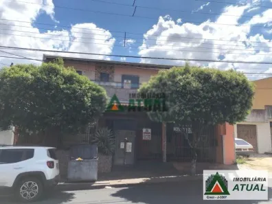 Casa com 3 Quartos à venda, 168m² no Jardim São Tomás, Londrina