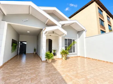 Casa com 4 Quartos à venda, 180m² no Jardim Satélite, São José dos Campos