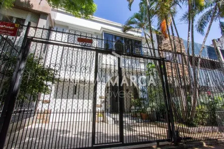 Casa com 4 Quartos à venda, 195m² no Rio Branco, Porto Alegre