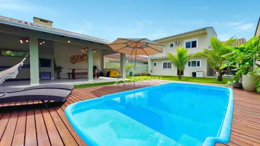 Casa com 3 Quartos à venda, 268m² no Cohapar, Guaratuba