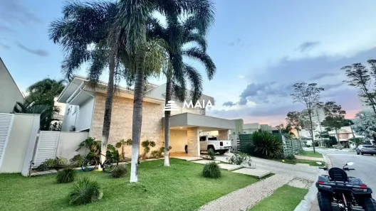 Casa de Condomínio com 3 Quartos à venda, 400m² no Jardim do Lago, Uberaba