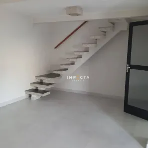 Casa com 5 Quartos para alugar, 240m² no Centro, Pouso Alegre