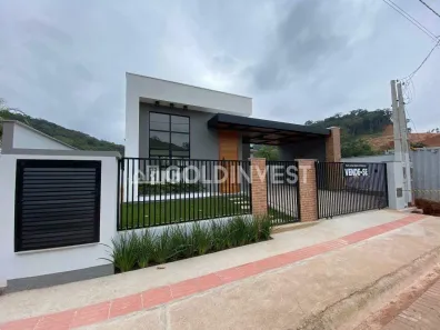 Casa com 3 Quartos à venda, 130m² no Bateas, Brusque