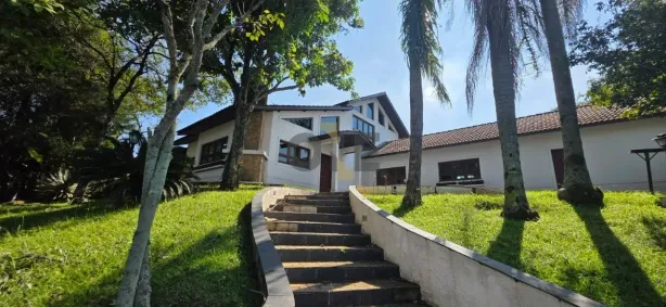 Casa com 4 Quartos para venda ou aluguel, 600m² no São Paulo II, Cotia
