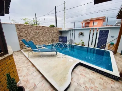 Casa com 3 Quartos à venda, 164m² no Balneário Forest, Caraguatatuba