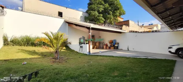 Casa com 3 Quartos à venda, 158m² no Itacolomi, Betim