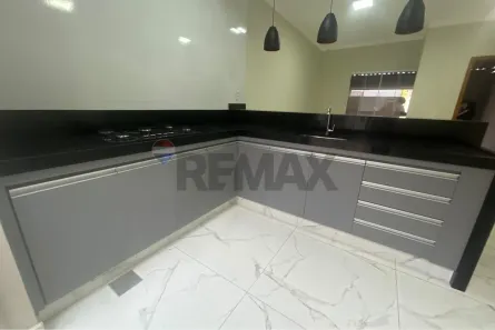 Casa com 2 Quartos para alugar, 180m² no Jardim Cambuí, Botucatu