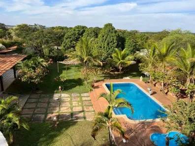 Fazenda/Sítio com 3 Quartos à venda, 220m² no , Hidrolândia