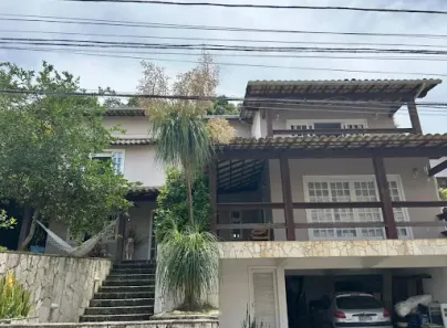 Casa de Condomínio com 4 Quartos à venda, 400m² no Sapê, Niterói