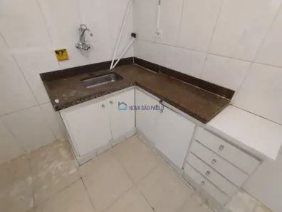 Casa com 1 Quarto para alugar, 35m² no Vila Monte Alegre, São Paulo