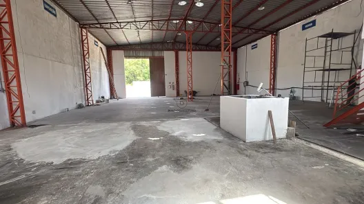 Galpão/Depósito/Armazém com 2 Quartos para alugar, 400m² no Zona Industrial, Sorocaba