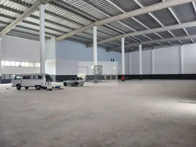 Galpão/Depósito/Armazém para alugar, 2600m² no Casa Grande, Diadema