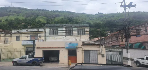 Casa com 5 Quartos à venda, 200m² no Santa Rosa, Niterói