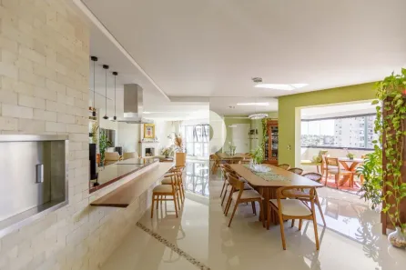 Apartamento com 3 Quartos à venda, 222m² no Mossunguê, Curitiba