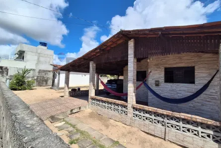 Casa com 3 Quartos à venda, 164m² no Praia de Carapibus, Conde