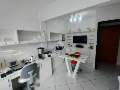 Sala Comercial à venda, 32m² no Centro Histórico, Porto Alegre
