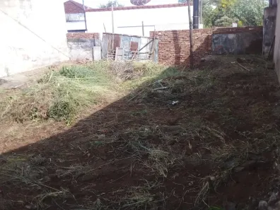 Lote/Terreno para venda ou aluguel, 300m² no Fundinho, Uberlândia