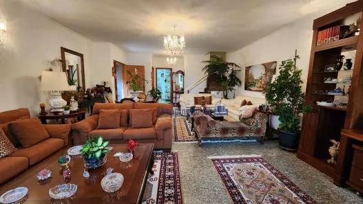 Sobrado com 4 Quartos à venda, 347m² no Vila Romana, São Paulo