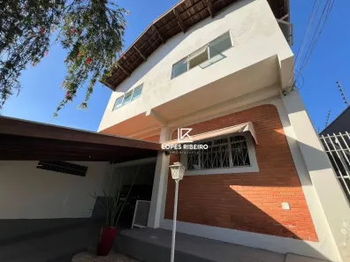 Sobrado com 3 Quartos à venda, 273m² no Vila Garrido, Santa Bárbara D'Oeste