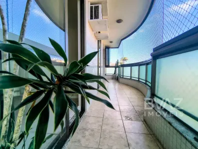 Apartamento com 3 Quartos para alugar, 119m² no Centro, Cabo Frio