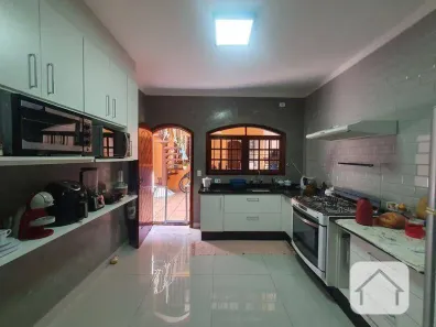 Sobrado com 3 Quartos à venda, 182m² no Jardim Sarah, São Paulo