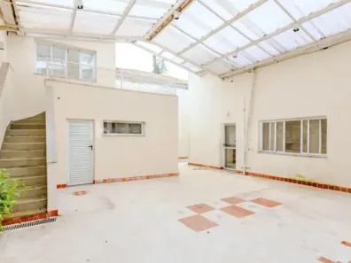 Casa com 2 Quartos à venda, 240m² no Jardim Paulista, São Paulo