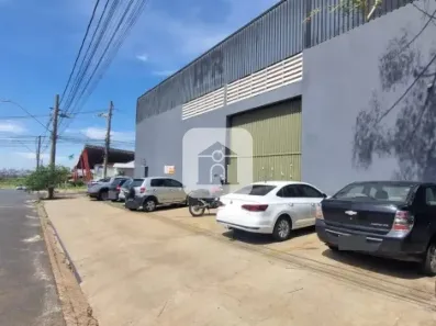 Galpão/Depósito/Armazém à venda, 655m² no Aclimação, Uberlândia