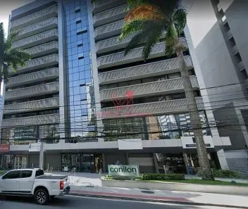 Sala Comercial para alugar, 245m² no Enseada do Suá, Vitória