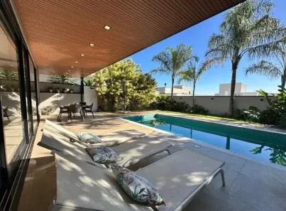 Sobrado com 3 Quartos à venda, 269m² no Swiss Park, Campinas