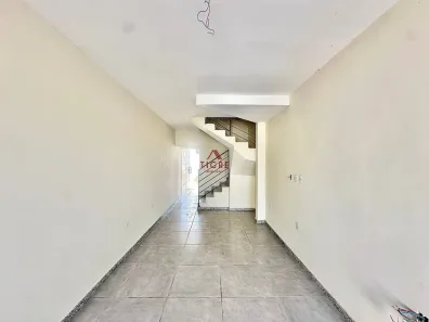 Casa com 2 Quartos à venda, 60m² no Jardim dos Comerciários (Venda Nova), Belo Horizonte