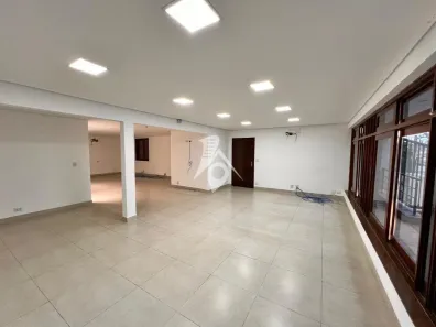 Casa com 5 Quartos à venda, 300m² no Vila Lúcia, São Paulo