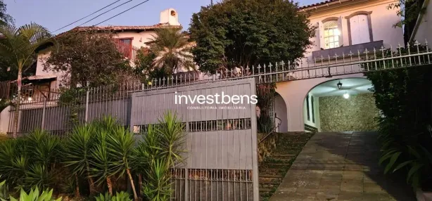 Imóvel Comercial com 5 Quartos à venda, 380m² no Belvedere, Belo Horizonte