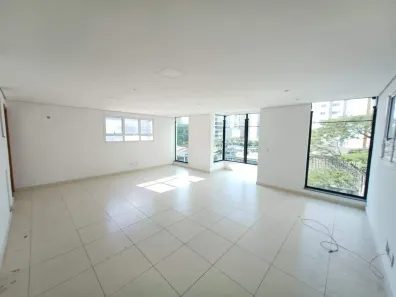 Prédio Comercial para alugar, 200m² no Campestre, Santo André