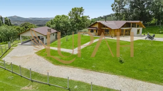 Fazenda/Sítio com 3 Quartos à venda, 337m² no Área Rural de Campo Largo, Campo Largo