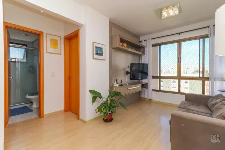 Apartamento com 2 Quartos à venda, 66m² no Passo da Areia, Porto Alegre