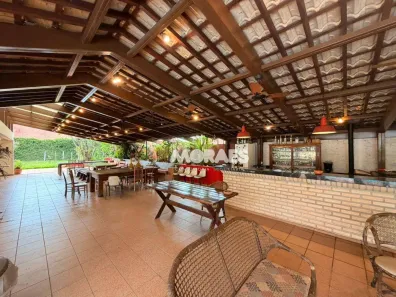 Imóvel Comercial com 4 Quartos para alugar, 550m² no Jardim Estoril, Bauru