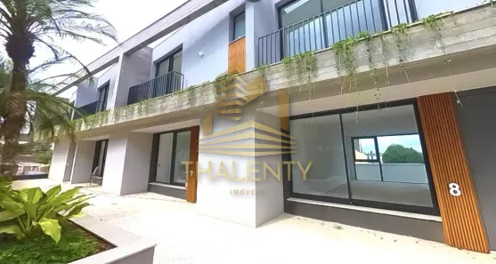 Casa de Condomínio com 3 Quartos à venda, 208m² no Bom Retiro, Curitiba