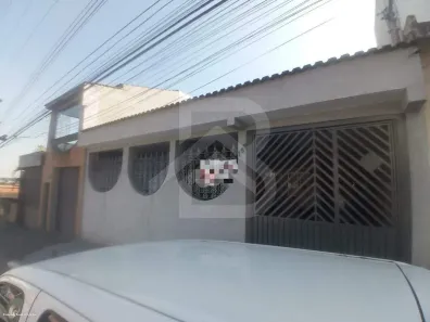 Casa com 5 Quartos à venda, 250m² no Parque São Rafael, São Paulo