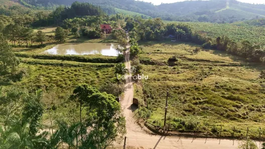 Fazenda/Sítio com 3 Quartos à venda, 100000m² no Centro, São João do Itaperiú