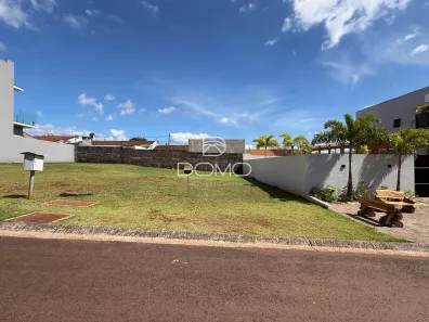 Lote/Terreno à venda, 200m² no FAG, Cascavel