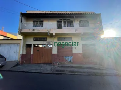 Casa com 3 Quartos à venda, 321m² no Betim Industrial, Betim