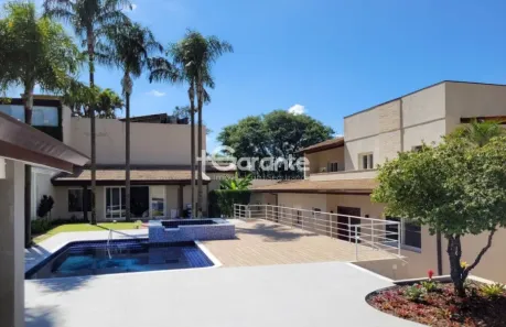 Casa com 5 Quartos à venda, 830m² no Paraisópolis, São Paulo