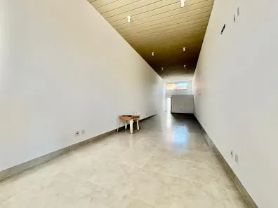 Ponto Comercial para alugar, 85m² no Taboão, Diadema